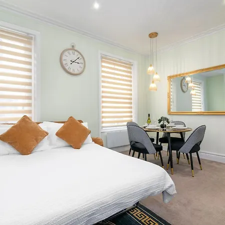 Apartment Modern Flat 5 Min To Holland Park! *