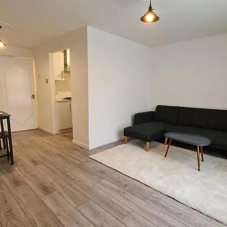 185 Lanark * London