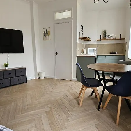 Newly Renovated & Ensuite Rooms! - Camberwell