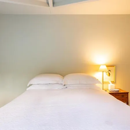 Apartment Living - 3 Bedroom In Chelsea London