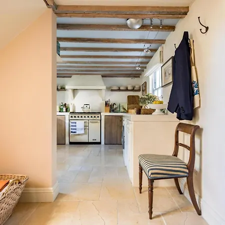 Living - 3 Bedroom In Chelsea London