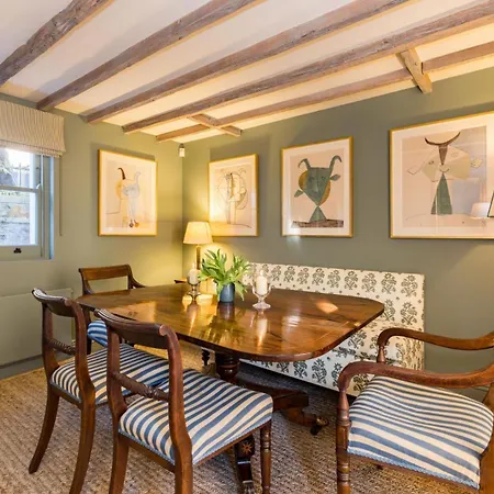 Living - 3 Bedroom In Chelsea London