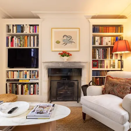 Living - 3 Bedroom In Chelsea *