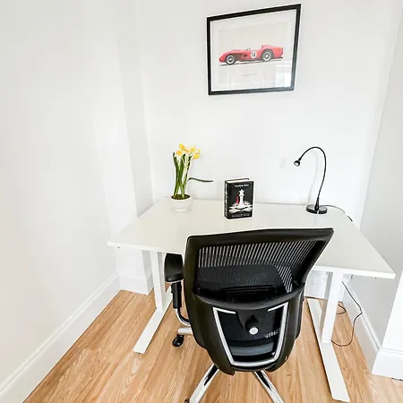 Lux 3 Bedroom Penthouse In Borough Near The Shard, Bermondsey