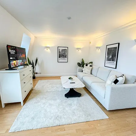 Lux 3 Bedroom Penthouse In Borough Near The Shard, Bermondsey