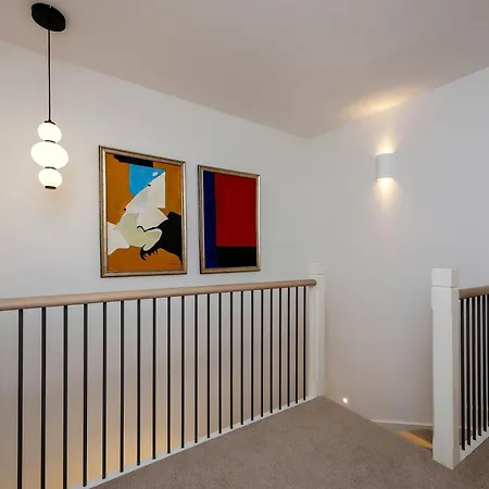 Veeve - Sophisticated Splendour Holiday home London