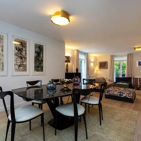 Veeve - Sophisticated Splendour Holiday home London