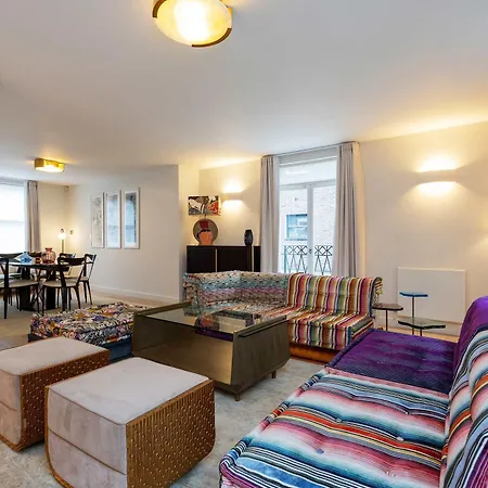 Holiday home Veeve - Sophisticated Splendour London