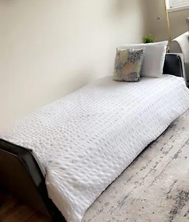 Canal View 2bd Flat - Regents Park! *