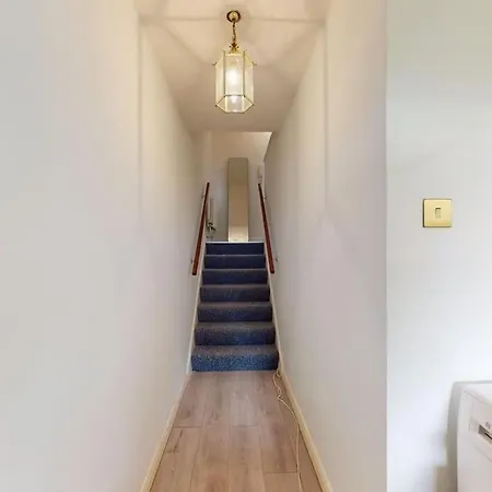 Canal View 2bd Flat - Regents Park! *