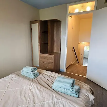 Canal View 2bd Flat - Regents Park!