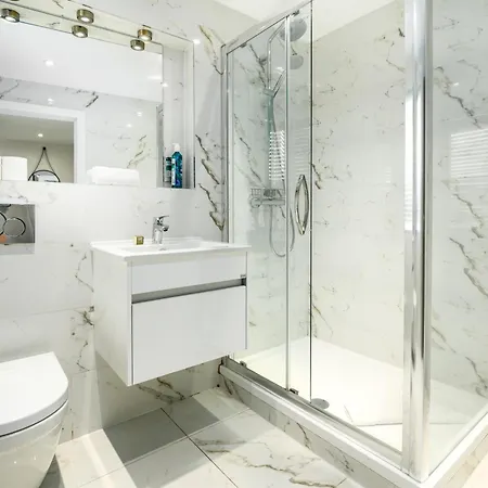 Stylish 1-bed Flat In Whitechapel Apartment London