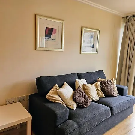 Apartment Lovely 2bed 2bath Flat In North Acton