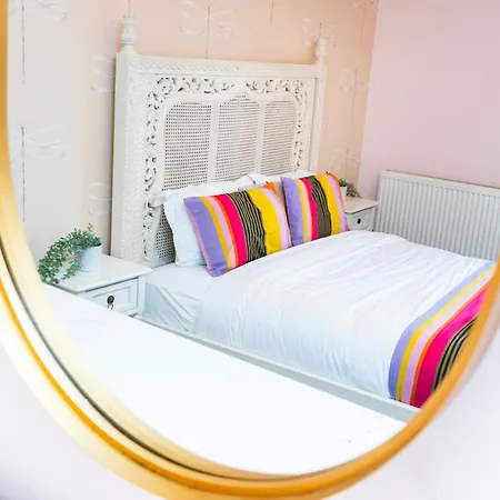 Apartment Spacious 2-bedroom In Balham