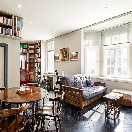Apartment Book Lovers' West End *