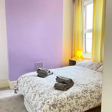 Apartment Welcome 2 Bedrooms Flat In Wimbledon