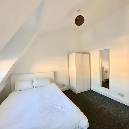 139 Camden Town Apartment London