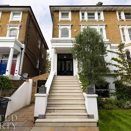 Holiday home Elegant Primrose Hill Townhouse With Garden *