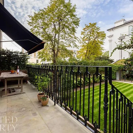 Holiday home Elegant Primrose Hill Townhouse With Garden *
