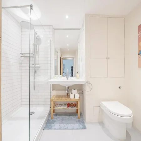 Cosy Flat In Chelsea Apartment London