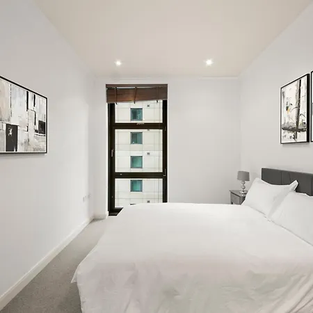 Apartment Londwell, Canary Wharf River Thames Balcony Penthouse *