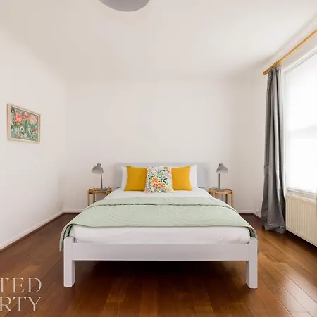 Apartment Charming Primrose Hill Rooftop Duplex *