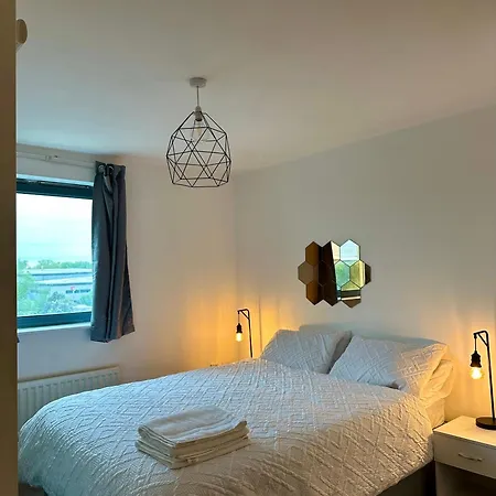 公寓 Stunning 2 Bed Flat With Views 巴尔金