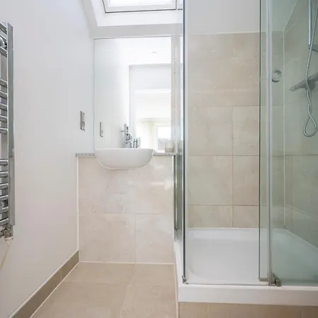 Camberwell Central Spacious Townhouse Se5 Pass The Keys * London