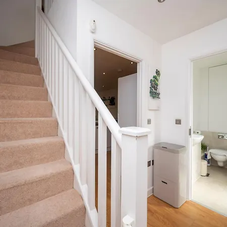 Camberwell Central Spacious Townhouse Se5 Pass The Keys Holiday home London