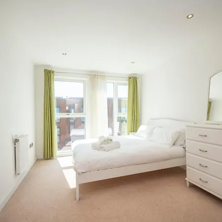 Camberwell Central Spacious Townhouse Se5 Pass The Keys *