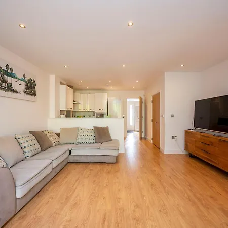 Camberwell Central Spacious Townhouse Se5 Pass The Keys * London