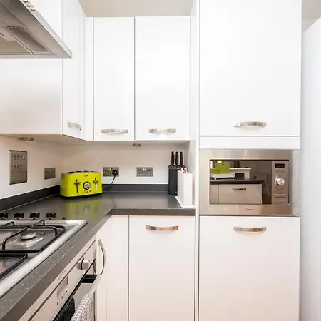 Holiday home Camberwell Central Spacious Townhouse Se5 Pass The Keys London