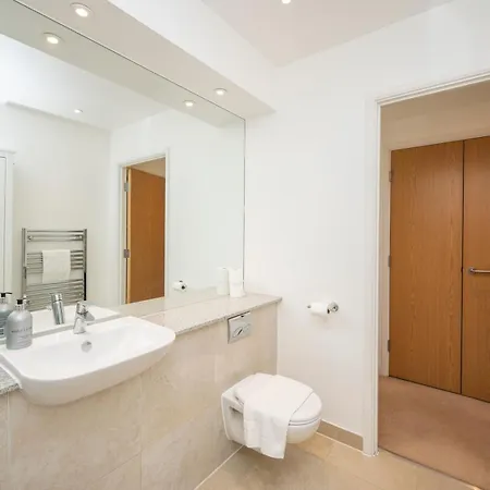 Camberwell Central Spacious Townhouse Se5 Pass The Keys * London