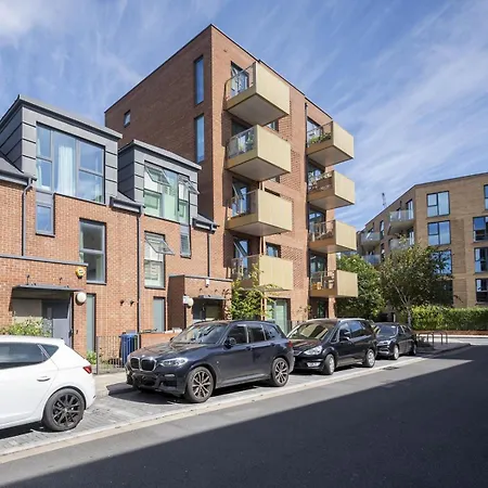 Camberwell Central Spacious Townhouse Se5 Pass The Keys London