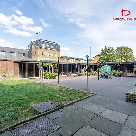 Apartmán Spacious 1 Bed Flat For Contractors Leisure And Relocation Guests By Icon Living Short Lets And Serviced