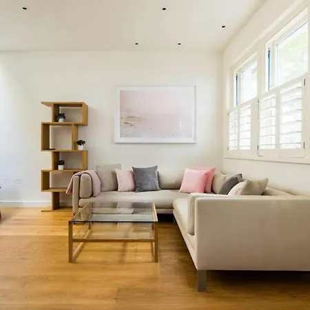 Ferienhaus The Sakura Mews By Harrods London