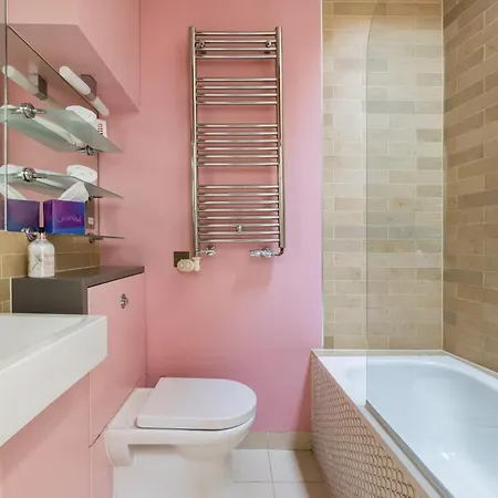 Ferienhaus The Sakura Mews By Harrods London