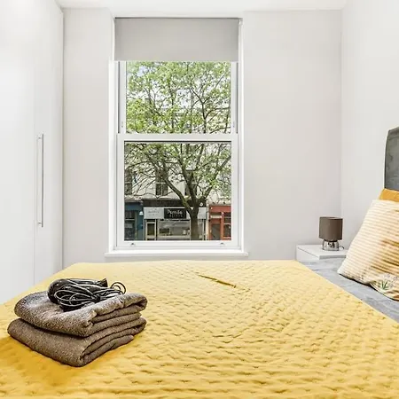 Wow Abbey Road - Sleeps Up To 8 *