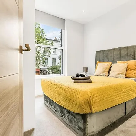 Wow Abbey Road - Sleeps Up To 8 London