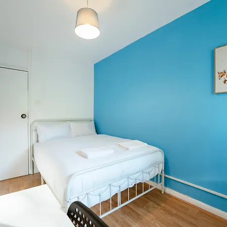 Deptford Bridge Double Guest house *