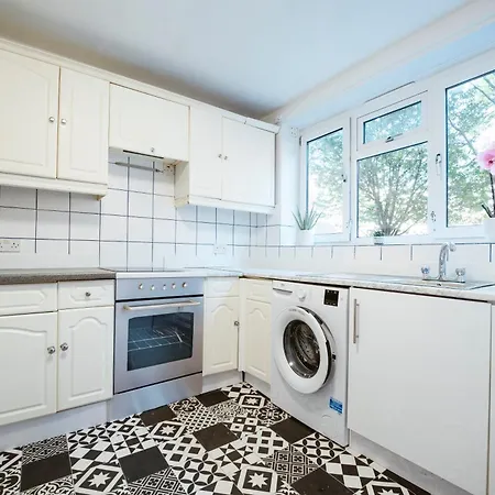 Deptford Bridge Double Guest house *