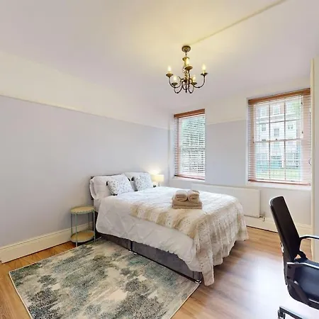 Apartment Beautiful 3 Bed Ground Floor - St John's Wood London