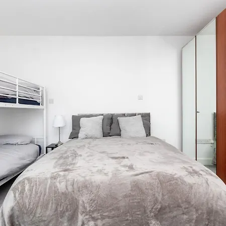 Paddington Place Apartment *