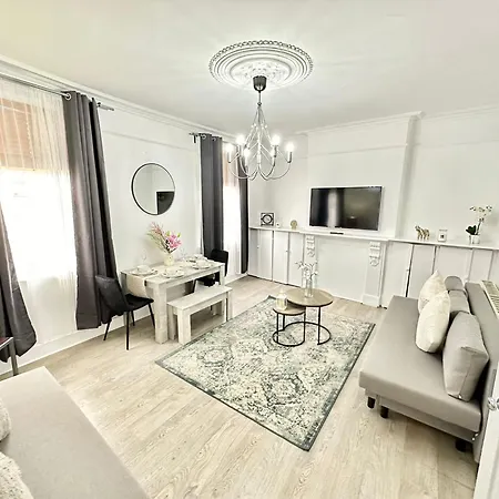 Central Two Bedroom London