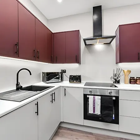 Apartment Hip & Happening 4br Urban Gem For Large Groups Harrow