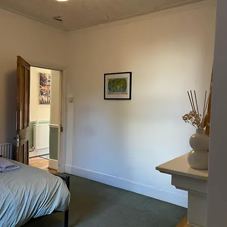 4 Bedroom House, Close To The O2 And Greenwich London