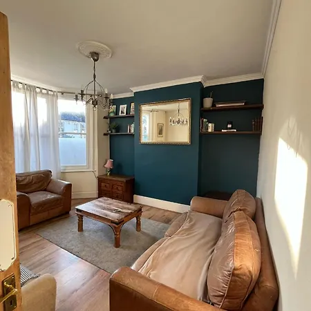 Holiday home 4 Bedroom House, Close To The O2 And Greenwich London