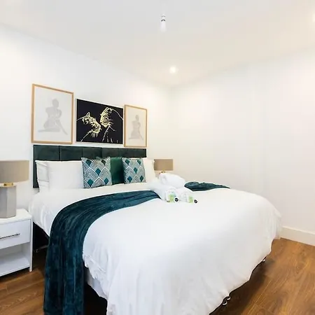 1 Bed In , Sleeps 3 , Perfect For Workers , Contractors , Families Lägenhet *