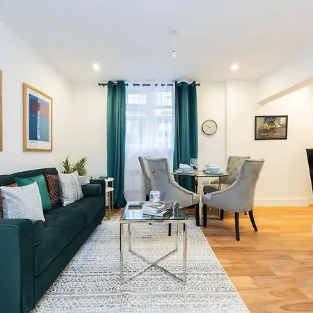 1 Bed In , Sleeps 3 , Perfect For Workers , Contractors , Families