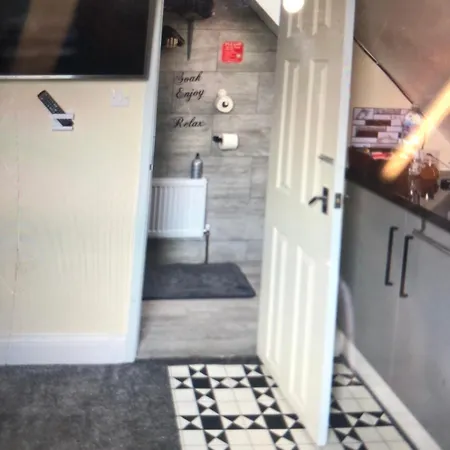 Apartment Grey 4 London